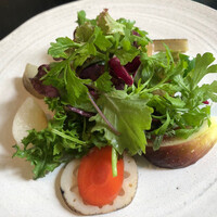 ラ・ボンヌターブル - 