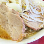 ラーメン二郎 - この日の豚