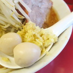 ラーメン二郎 - ショウガ半分