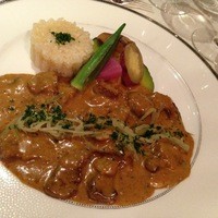 アンシャンテ - 牛フィレのストロガノフ