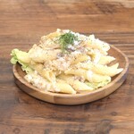 Gorgonzola macaroni salad