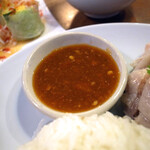 サバイディー タイ&ラオス料理 - カオマンガイのたれ