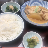 割烹 嶋村 - 日替わり(鯖の味噌煮)大根も味染み染み！