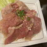 焼肉十九 - 鶏モモ　440円