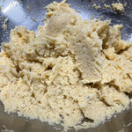 豆富山房 あさの - ベーキングパウダー入れます