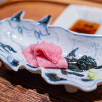 肉割烹 上 - タン元刺身 但馬牛 海苔醤油 山葵