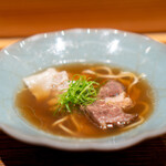 肉割烹 上 - 醤油ワンタンラーメン