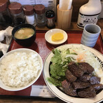 焼肉ハウスモンモン - 