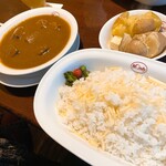 欧風カレー ボンディ 神保町本店