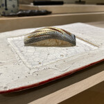 島津 - 小肌
      酸でお口の中をさっぱりと