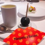 マルゴット エ バッチャーレ - 