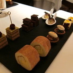 アピシウス - ミニャルディーズ