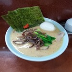 横浜ラーメン　壱鉄家 - 醤油チャーシューメン900円・味玉100円・硬め、濃いめ～