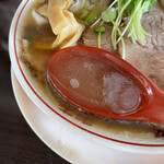 中華麺亭むらさき屋 - スープ