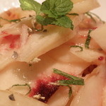 冷たい桃のスパゲッティーニ；桃のアップ；何と美しいこと！