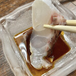 Ajidokoro Oomori - 実に綺麗な鯛の刺身