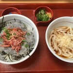 Nakau - 刺身しらすと生桜海老丼、小うどんはクーポンでサービス(2021.5.28)