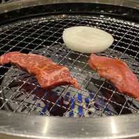 焼肉 淀屋橋 牛の膳 - ガスロースターで焼き焼きしましょう