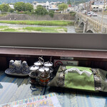 キンカーオ - 七条橋のたもと　鴨川が目の前