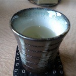 ラウンジでウェルカムドリンク　