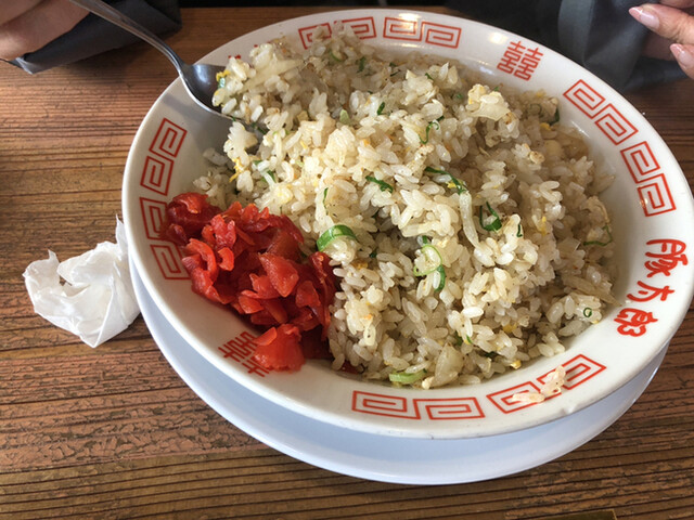 豚太郎 新居浜店 トンタロウ ニイハマテン 新居浜 ラーメン 食べログ