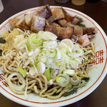 自家製麺 まさき - 【2021.6.22】豚魚800円+豚増し150円 細麺。