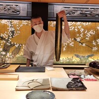 鮨 東京 よし田 - 藤本大輝氏と超巨大な宍道湖天然鰻