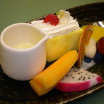 青山やまと - 洋菓子　　フルーツババロア、季節の移ろい