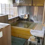 青山やまと - 琥珀　露天風呂