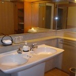 青山やまと - 花の逢　洗面台