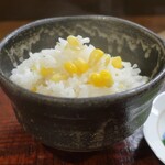 桶家乃隠居 - トウモロコシご飯