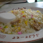 くいよい軒 - セットの焼き飯。白い和服美人とでも言いましょうか！（笑）