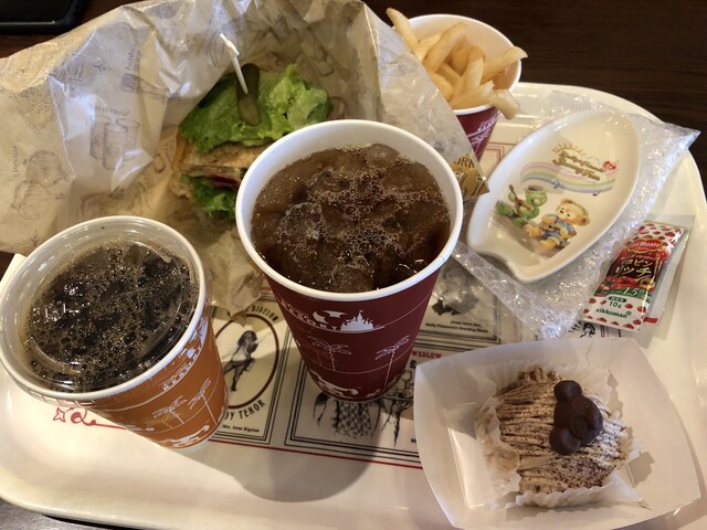 ニューヨーク デリ 東京ディズニーシー ステーション サンドイッチ 食べログ