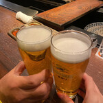 Yakiniku Man'No - 焼肉にはやっぱりビールだね♪(*^^)o凵凵o(^^*)♪