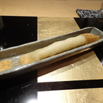 野嵯和 - 子持ち鮎、百合根、餅米の春巻き（塩は鮎の卵入り）