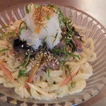 グル グル シロヘビ ヌードル - 