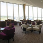 SUITE LOUNGE - 