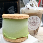 マグニーズ コーヒートラック - 