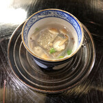 Nihon Ryouri Toraya - 里芋の仲間のお芋のすり流し。お出汁おいし。