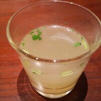 伊勢廣 京橋本店 - 鶏スープ