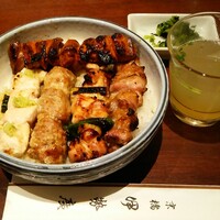 伊勢廣 京橋本店 - ５本丼 1900円(税込)