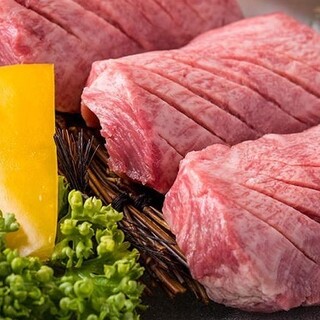 Non-freeze seitan is the true value of Yakiniku (Grilled meat) Traji!