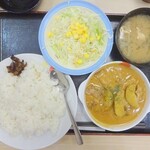 松屋 - マッサマンカレーライス大野菜セット(上から)