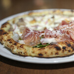 Motive Pizzeria E Caseificio - 2021年6月再訪：フレッシュモッツァレラとパルマ生ハム＆スーマック☆