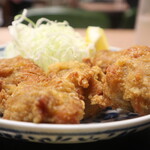 Sakaba Daruma - 若鶏の唐揚げ　サイドから
