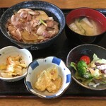 千石食堂 - 肉丼