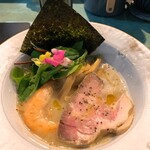 麺屋 轍 - 淡麗海老塩トリュフラーメン