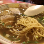 本家 アロチ 丸高 - 中華そば
            麺やらスープやらチャーシューやらアップ