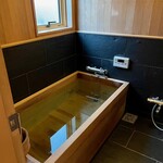 とおの屋 要 - 檜風呂