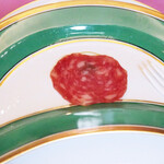 ペレグリーノ - パルマのランギラーノの山のふもとのフェリーノ村特産の"サラーメ・フェリーノ"